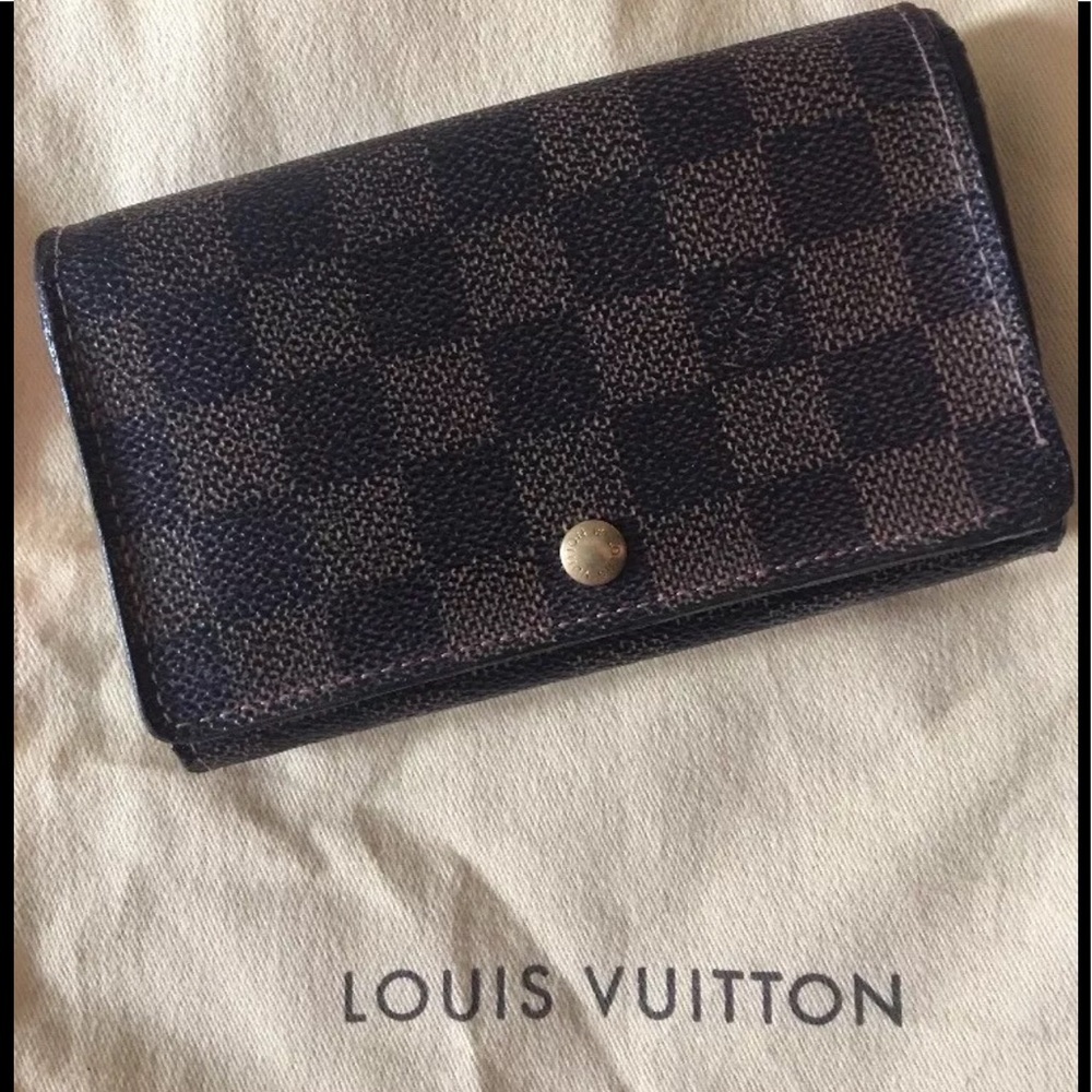 Louis Vuitton Porte Monnaie Tresor Wallet